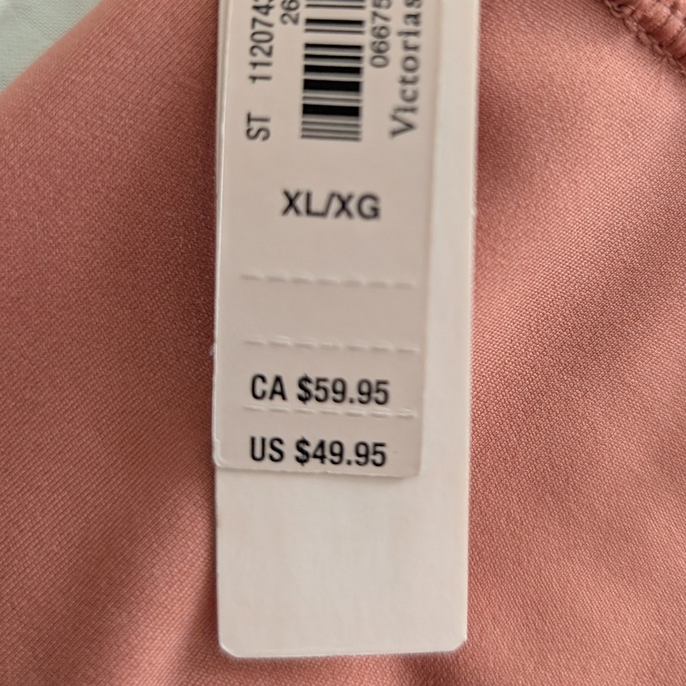 Victoria's Secret Active On Point High Rise Cloud Boot Cut Pants - Picture 9 of 9